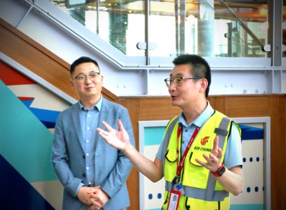 1505-7 Xia Baohui, General Manager of Air China UK Branch