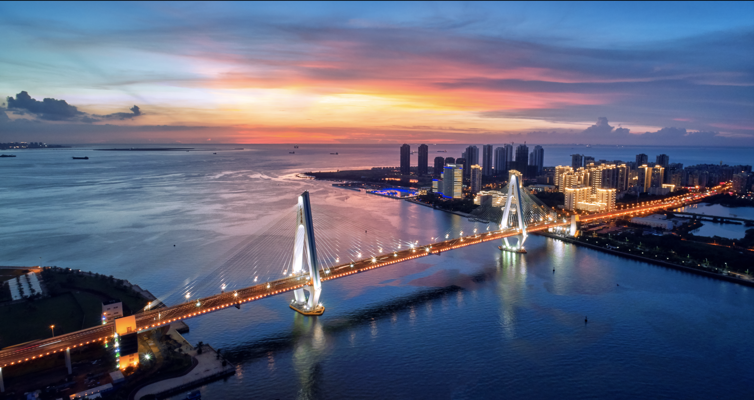 Haikou Century Bridge